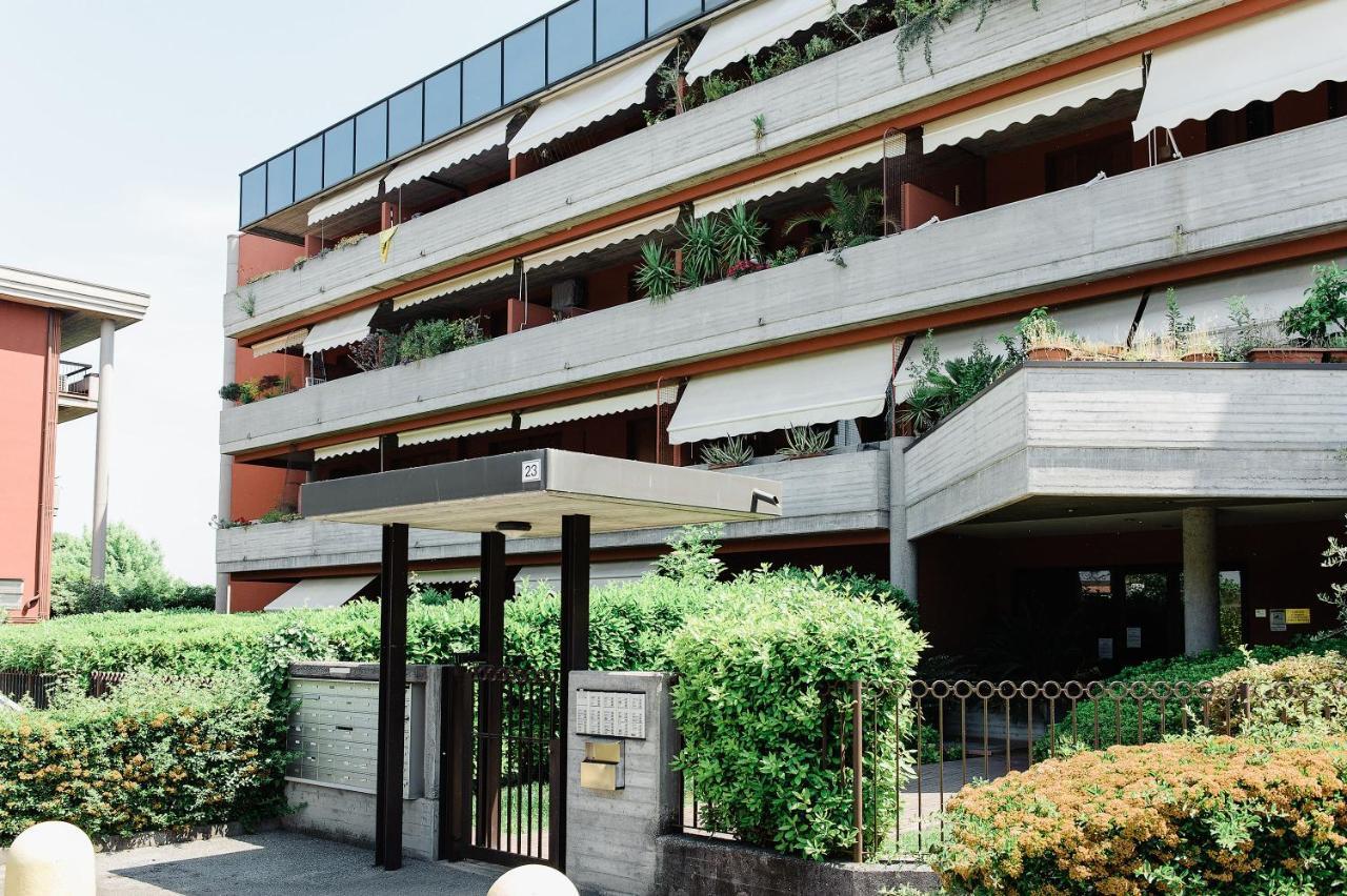 Appartamento Afrodite Desenzano del Garda Exterior foto